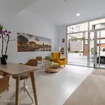 Las Palmas Livian Suites playa Canteras